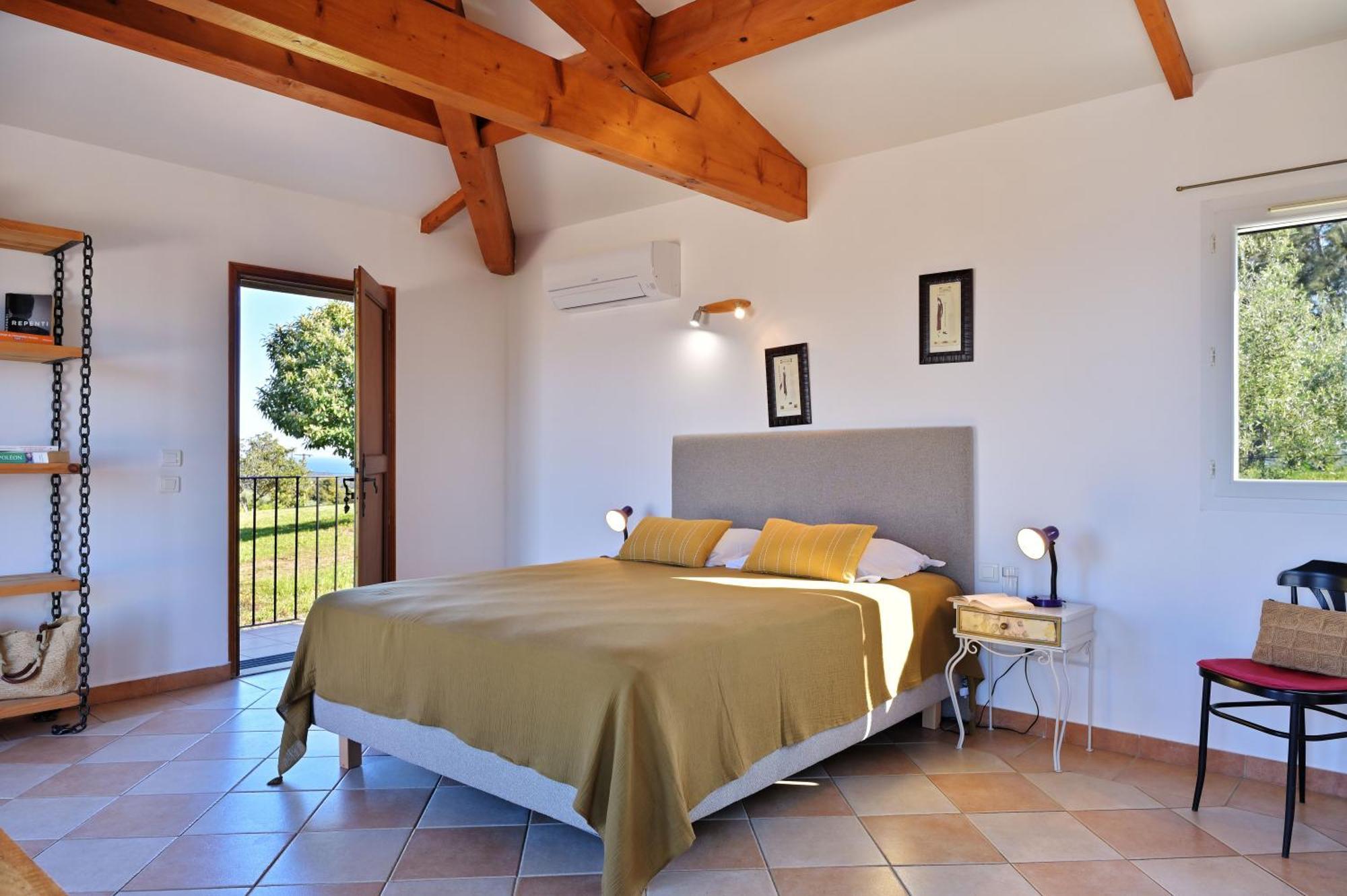 Domaine Punta Della Guardia Villa Vue Mer Dans Nature Protegee, Plage A 1,5 Km セルヴィオーヌ エクステリア 写真