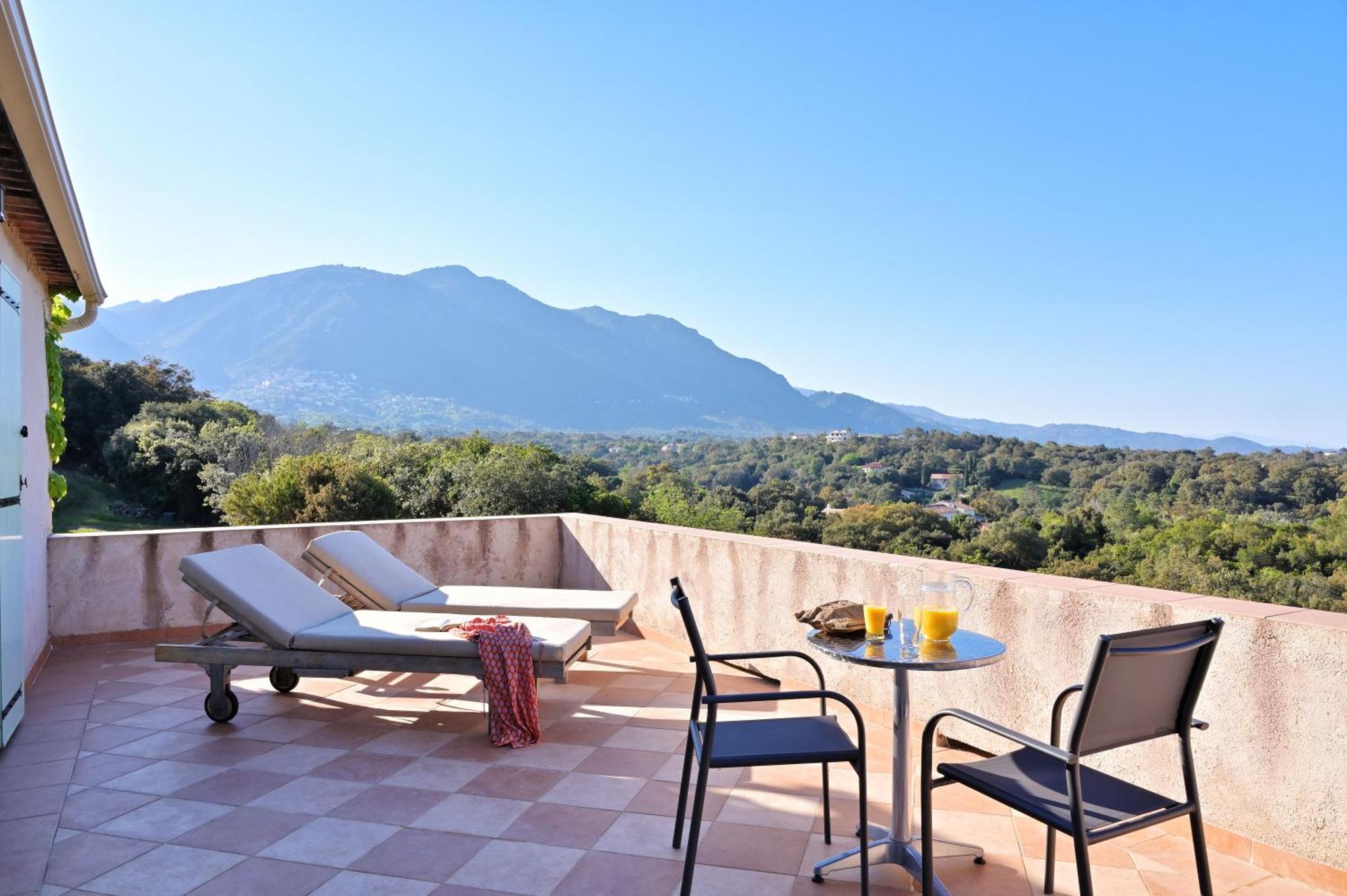 Domaine Punta Della Guardia Villa Vue Mer Dans Nature Protegee, Plage A 1,5 Km セルヴィオーヌ エクステリア 写真