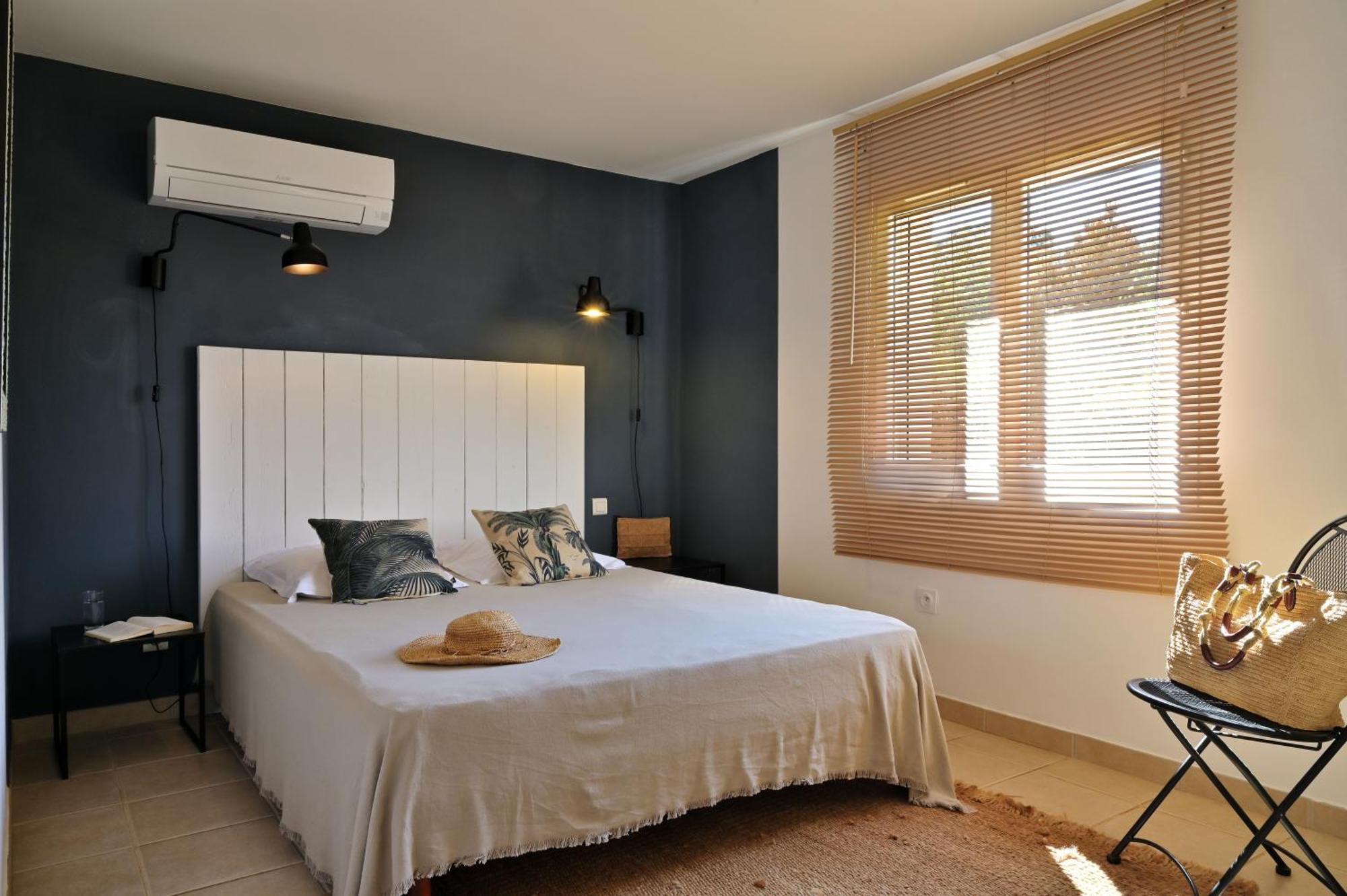Domaine Punta Della Guardia Villa Vue Mer Dans Nature Protegee, Plage A 1,5 Km セルヴィオーヌ エクステリア 写真